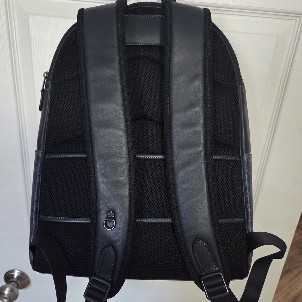 Coach Signature Large Backpack - Picture 2 of 10